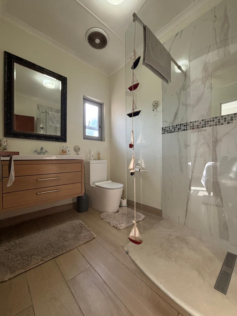 3 Bedroom Property for Sale in Blue Horizon Bay Eastern Cape